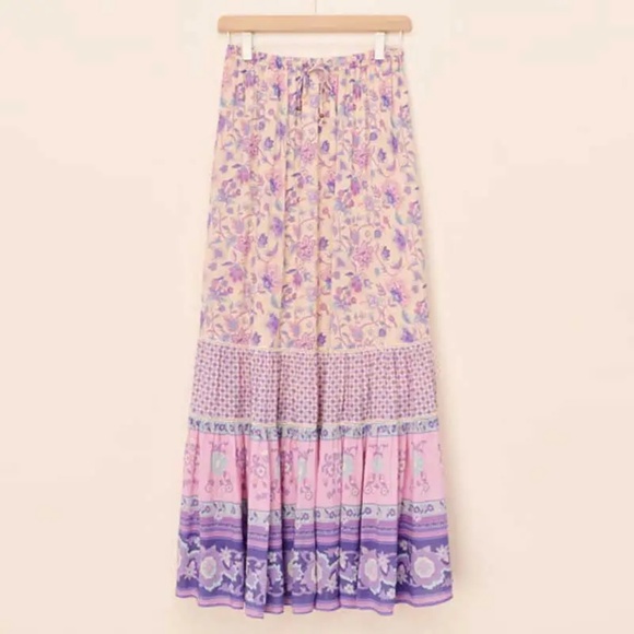 Boho Lilac Purple Floral Print Stretchy Waist Maxi Skirt - Picture 4 of 9